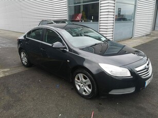 2011 - Opel Insignia Manual