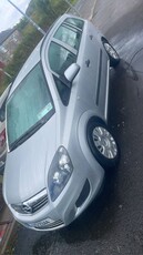 2011 - Opel Zafira Manual