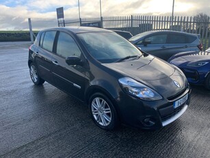 2011 - Renault Clio Automatic