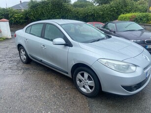 2011 - Renault Fluence Manual