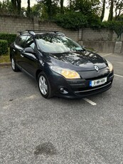 2011 - Renault Grand Megane Manual