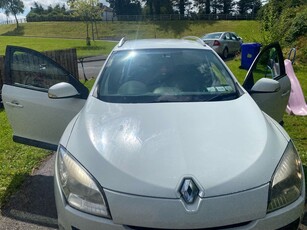 2011 - Renault Megane Manual