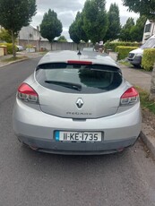 2011 - Renault Megane Manual