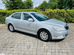 2011 - Skoda Octavia Manual