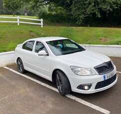 2011 - Skoda Octavia Manual