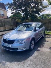 2011 - Skoda Superb Manual