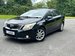 2011 - Toyota Avensis Manual