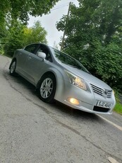 2011 - Toyota Avensis Manual