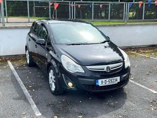 2011 - Vauxhall Corsa ---