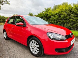 2011 - Volkswagen Golf Manual