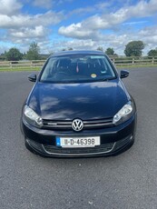 2011 - Volkswagen Golf Manual