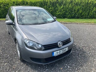 2011 - Volkswagen Golf Manual