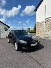 2011 - Volkswagen Golf Manual