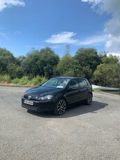 2011 - Volkswagen Golf Manual