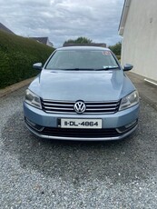 2011 - Volkswagen Passat Manual