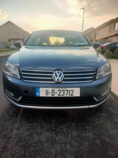 2011 - Volkswagen Passat Manual