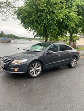 2011 - Volkswagen Passat Manual