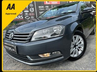 2011 - Volkswagen Passat Manual