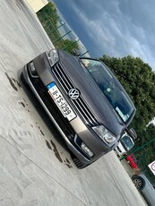 2011 - Volkswagen Passat Manual