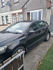 2011 - Volkswagen Polo Manual