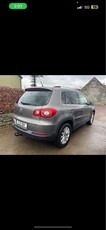 2011 - Volkswagen Tiguan Automatic