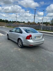 2011 - Volvo S40 Manual