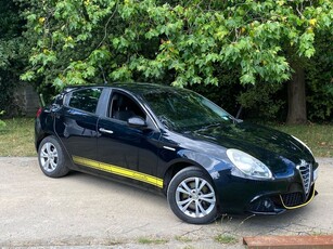 2012 - Alfa Romeo Giulietta Manual