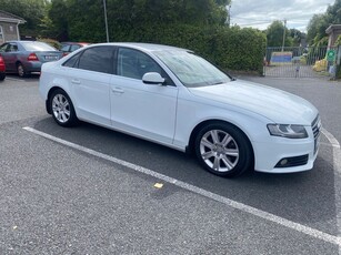 2012 - Audi A4 Manual