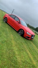 2012 - Audi A4 Manual