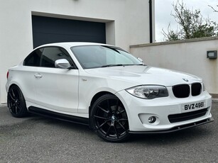 2012 - BMW 1-Series Manual