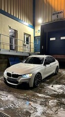 2012 - BMW 3-Series Manual