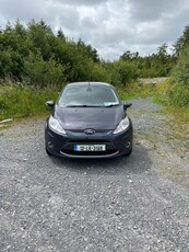 2012 - Ford Fiesta Manual