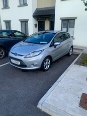 2012 - Ford Fiesta Manual