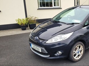 2012 - Ford Fiesta Manual