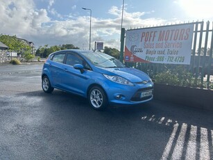 2012 - Ford Fiesta Manual