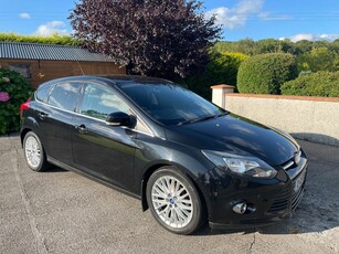 2012 - Ford Focus Manual