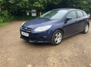 2012 - Ford Focus Manual