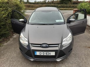 2012 - Ford Focus Manual