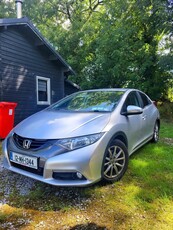 2012 - Honda Civic Manual