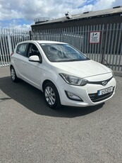 2012 - Hyundai i20 Manual