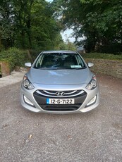 2012 - Hyundai i30 Manual