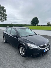 2012 - Kia Ceed Manual