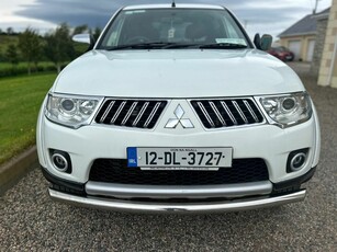 2012 - Mitsubishi L200 Manual