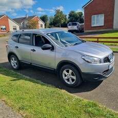 2012 - Nissan Qashqai+2 Manual