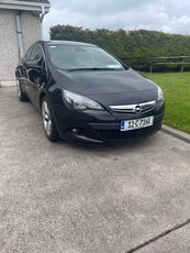 2012 - Opel Astra Manual