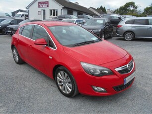 2012 - Opel Astra Manual