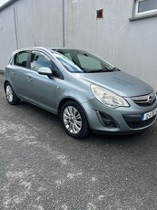 2012 - Opel Corsa Manual