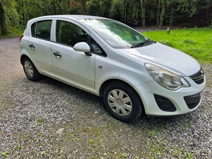 2012 - Opel Corsa Manual