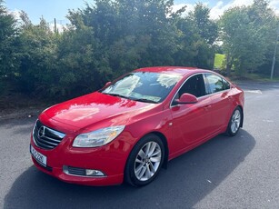 2012 - Opel Insignia Manual