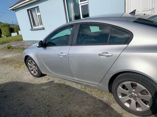 2012 - Opel Insignia Manual